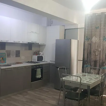 Lägenhet Pe Malul Marii - Building Stefan Năvodari